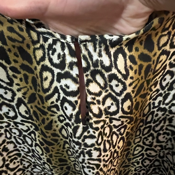 Violet & Claire Black Brown Cream Animal Print Shift Shirt XL - Picture 7 of 10